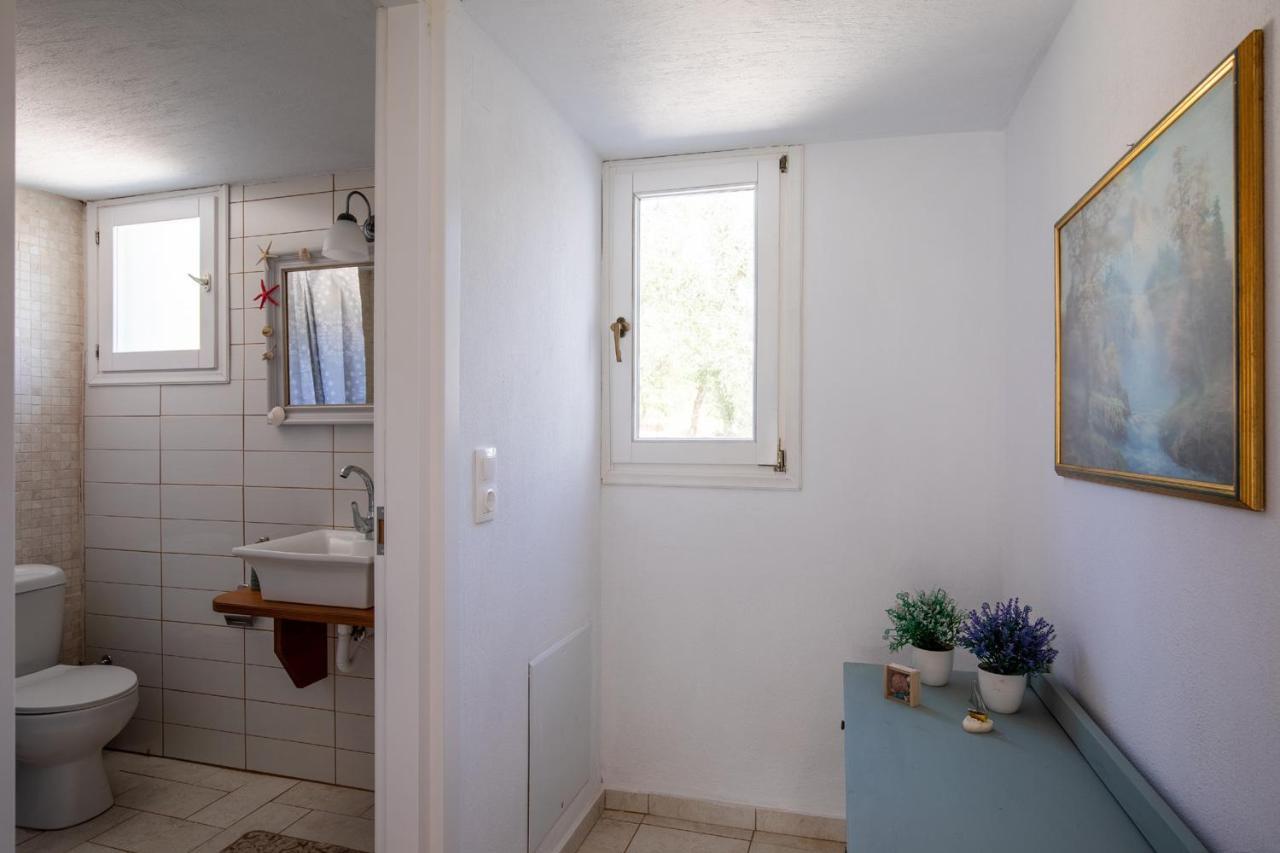 Skopelos Amigdalia Cottage Экстерьер фото