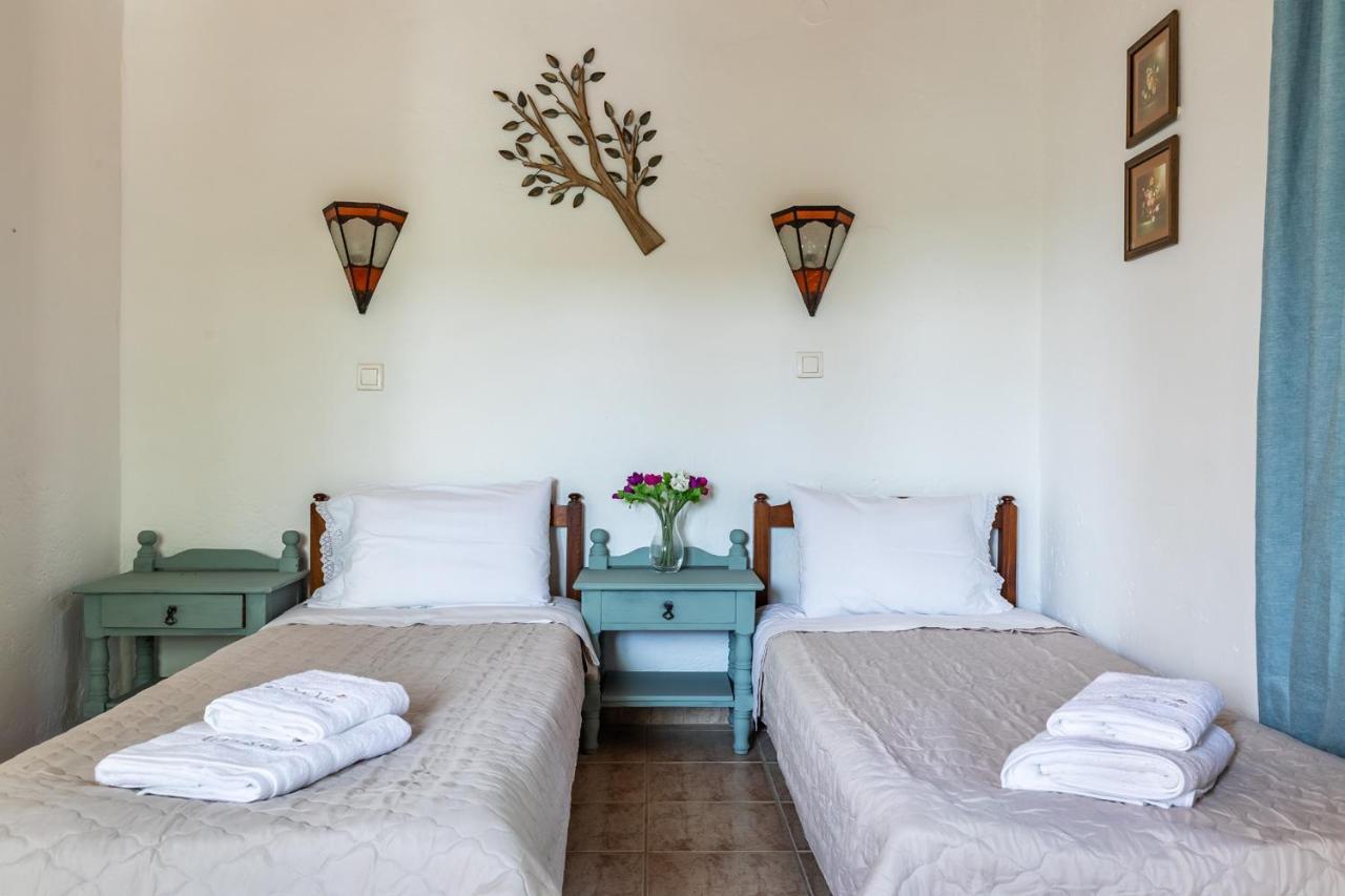 Skopelos Amigdalia Cottage Экстерьер фото