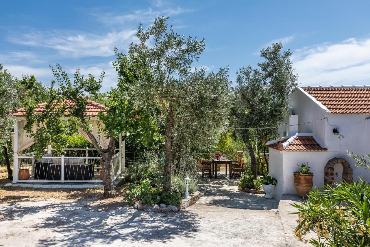 Skopelos Amigdalia Cottage Экстерьер фото